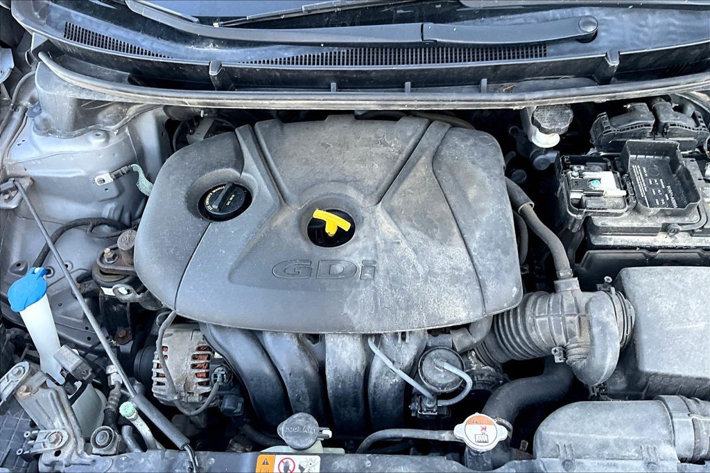 Used 2015 Hyundai Elantra GT w/ Option Group 03 FWD image 30