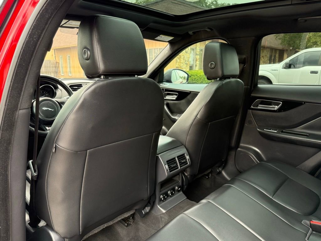 Used 2018 Jaguar F-PACE Premium AWD/4WD image 19