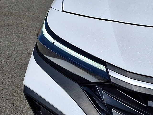 Certified 2026 Hyundai Elantra Sport FWD image 9