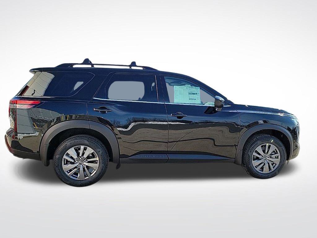 New 2026 Nissan Pathfinder SV AWD/4WD image 5