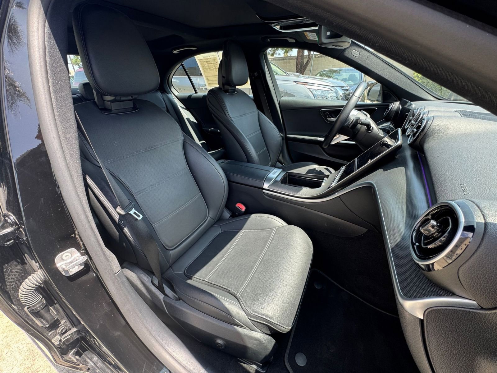 Used 2024 Mercedes-Benz C 300 4MATIC Sedan image 38