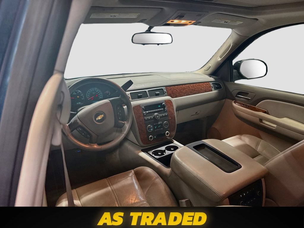 Used 2007 Chevrolet Suburban LT w/ LT Preferred Equipment Group AWD/4WD image 20