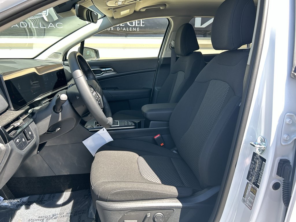 New 2026 Kia Sportage LX w/ LX Convenience Package AWD/4WD image 11