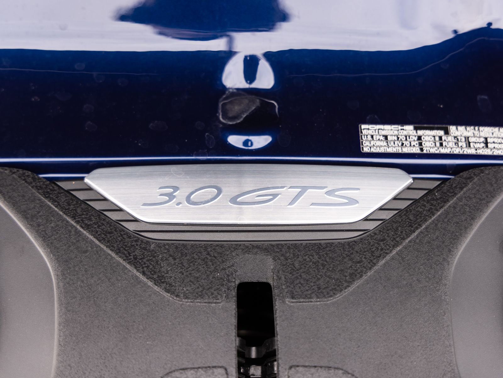 Certified 2024 Porsche 911 Carrera GTS image 28