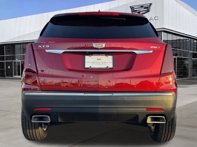 New 2025 Cadillac XT5 Luxury image 6
