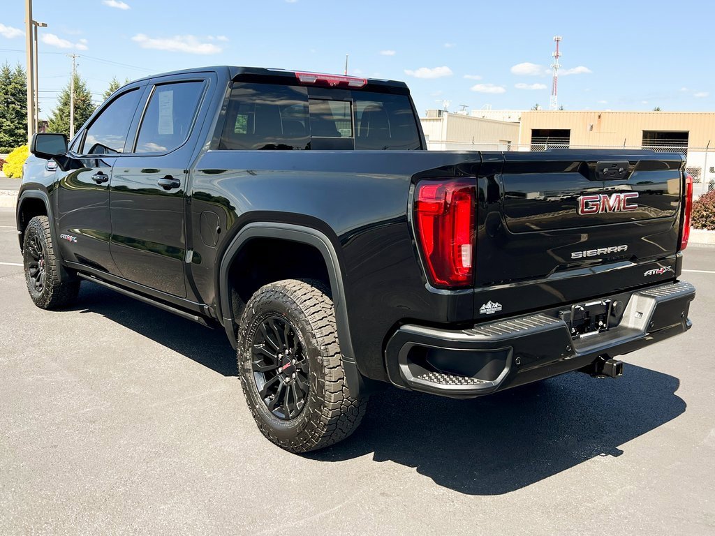 Used 2022 GMC Sierra 1500 AT4X image 14