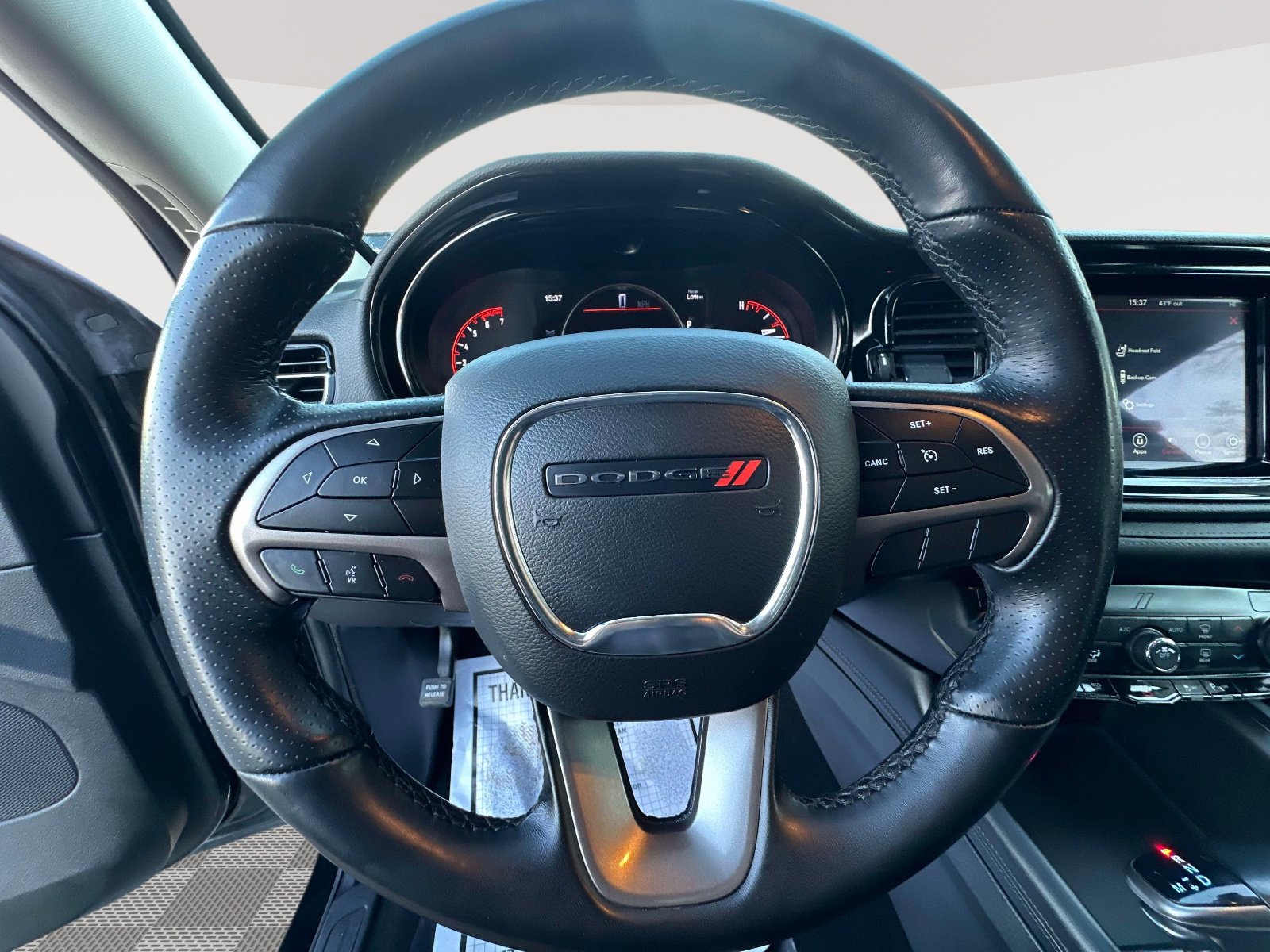 Used 2022 Dodge Durango SXT image 16