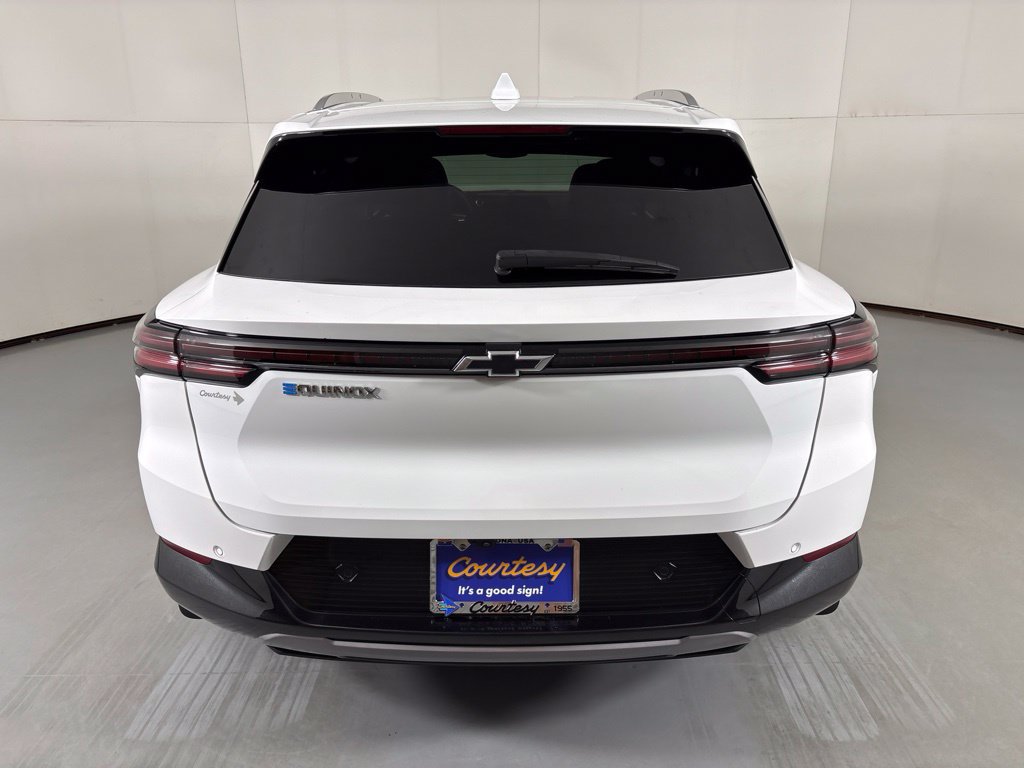 Used 2024 Chevrolet Equinox EV LT w/ LPO, Active Package FWD image 7