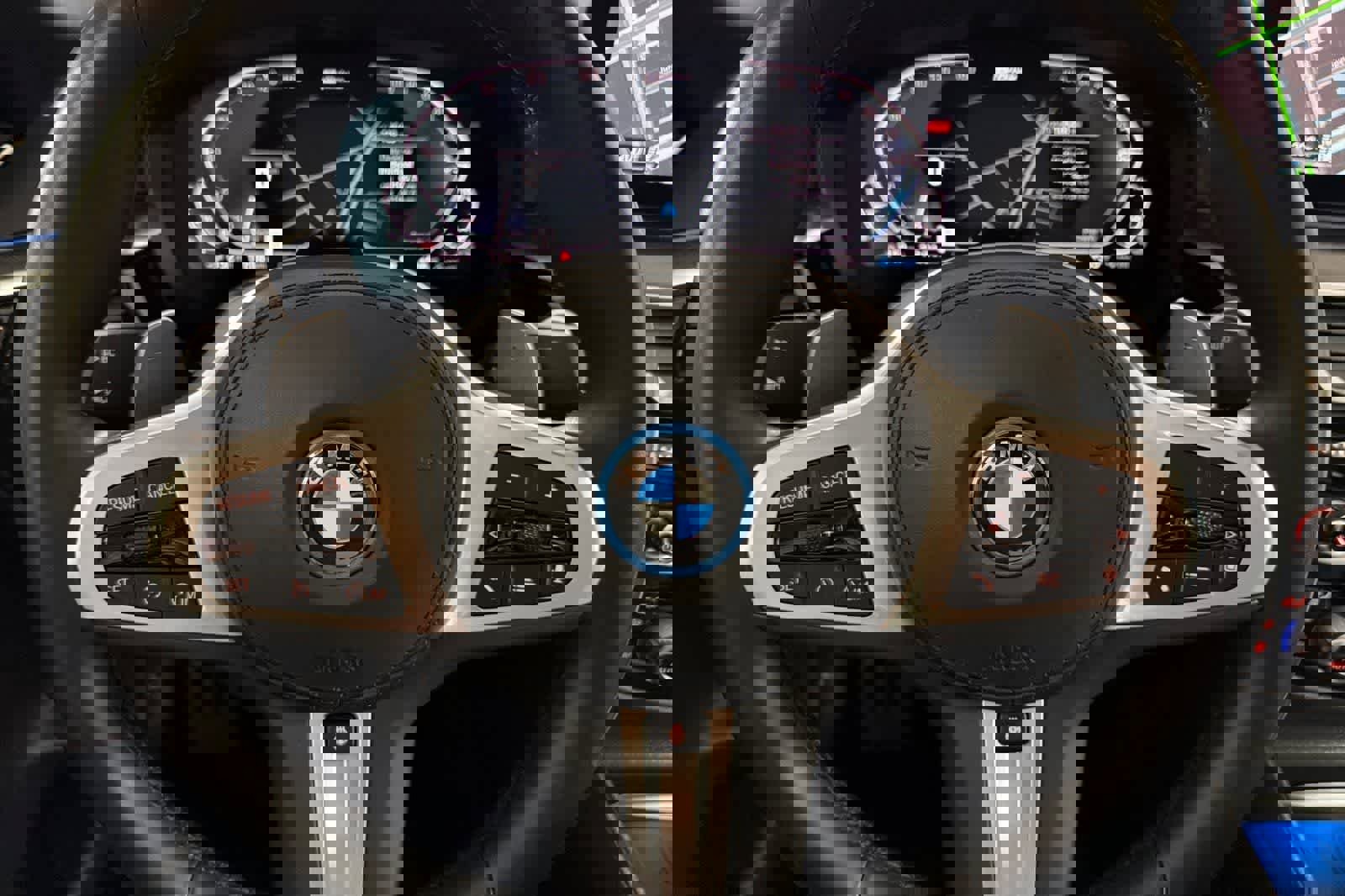 Used 2023 BMW 530e 530e w/ M Sport Package image 23