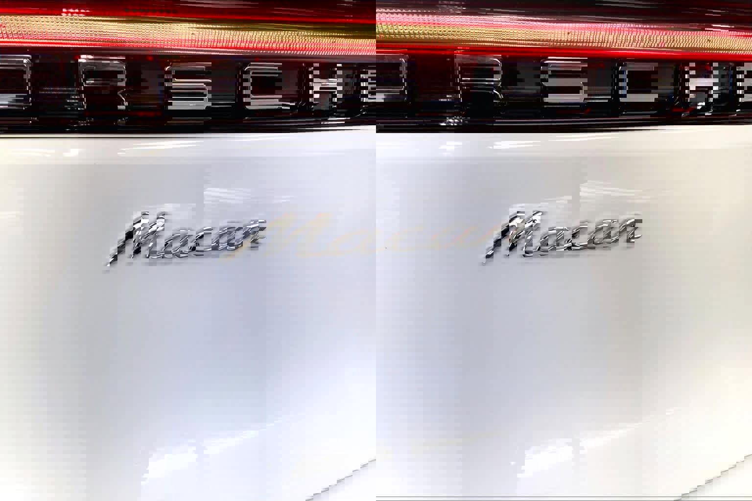 Used 2025 Porsche Macan image 35