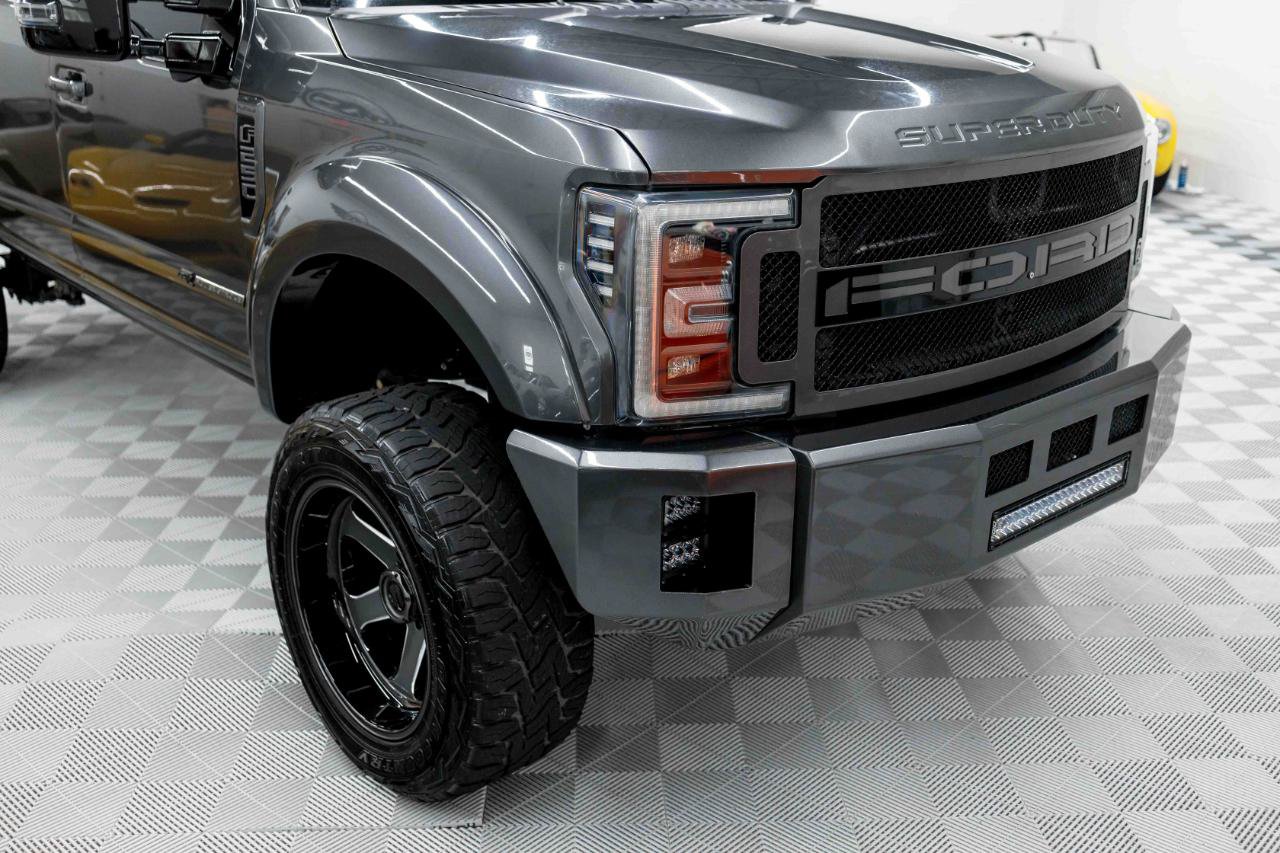 Used 2017 Ford F250 Platinum w/ Platinum Ultimate Package AWD/4WD image 18