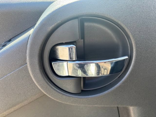 Used 2015 Nissan Xterra PRO-4X w/ Pro-4x Leather Package AWD/4WD image 13