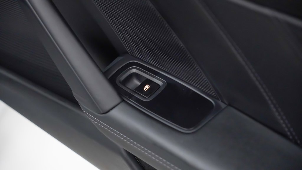 Certified 2025 Porsche 911 Carrera image 15