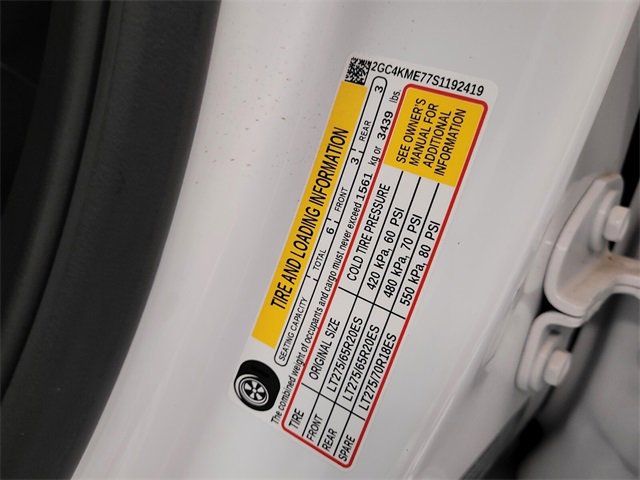 Used 2025 Chevrolet Silverado 2500 Custom w/ Custom Value Package image 18