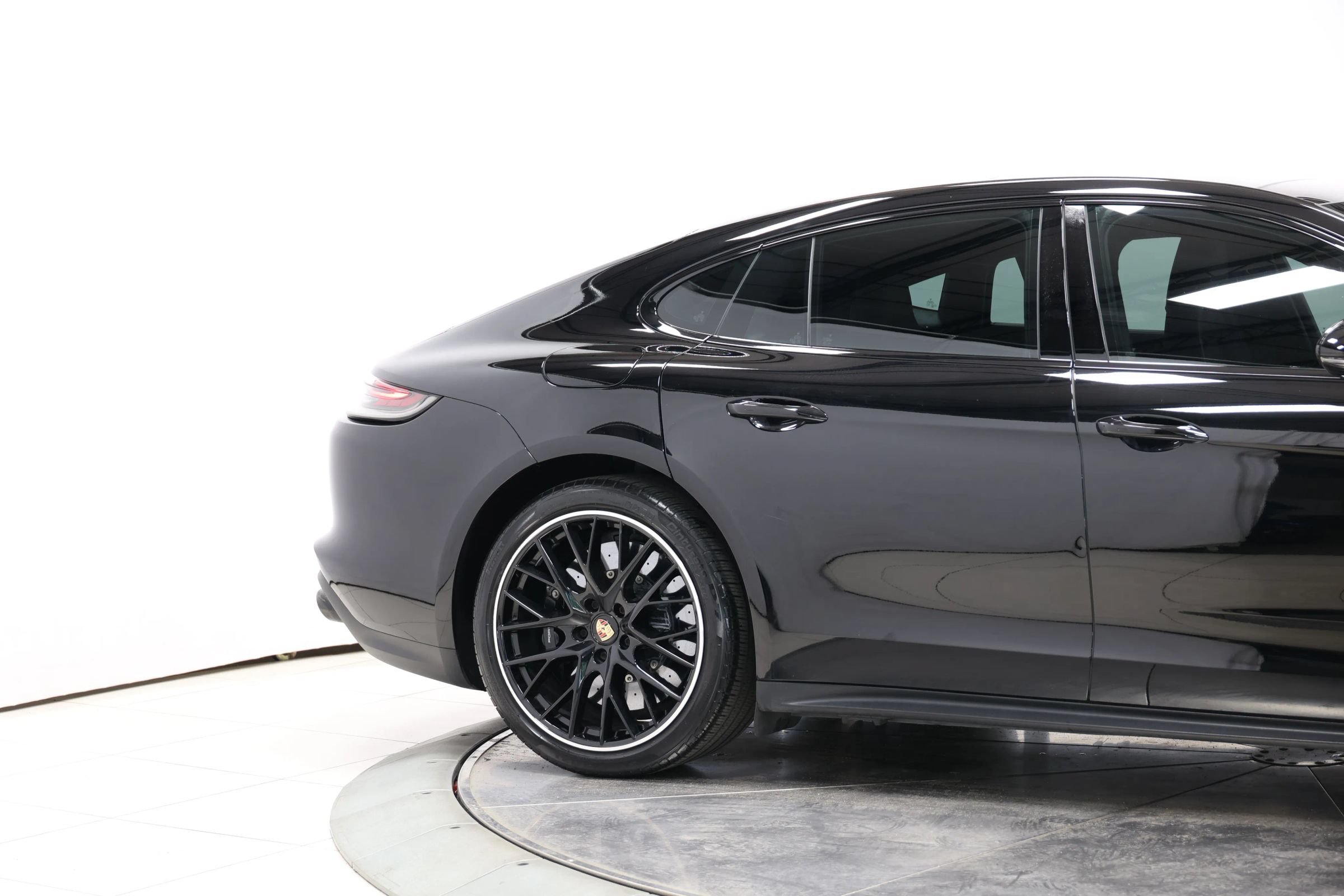 Used 2021 Porsche Panamera Turbo S w/ Assistance Package AWD/4WD image 81