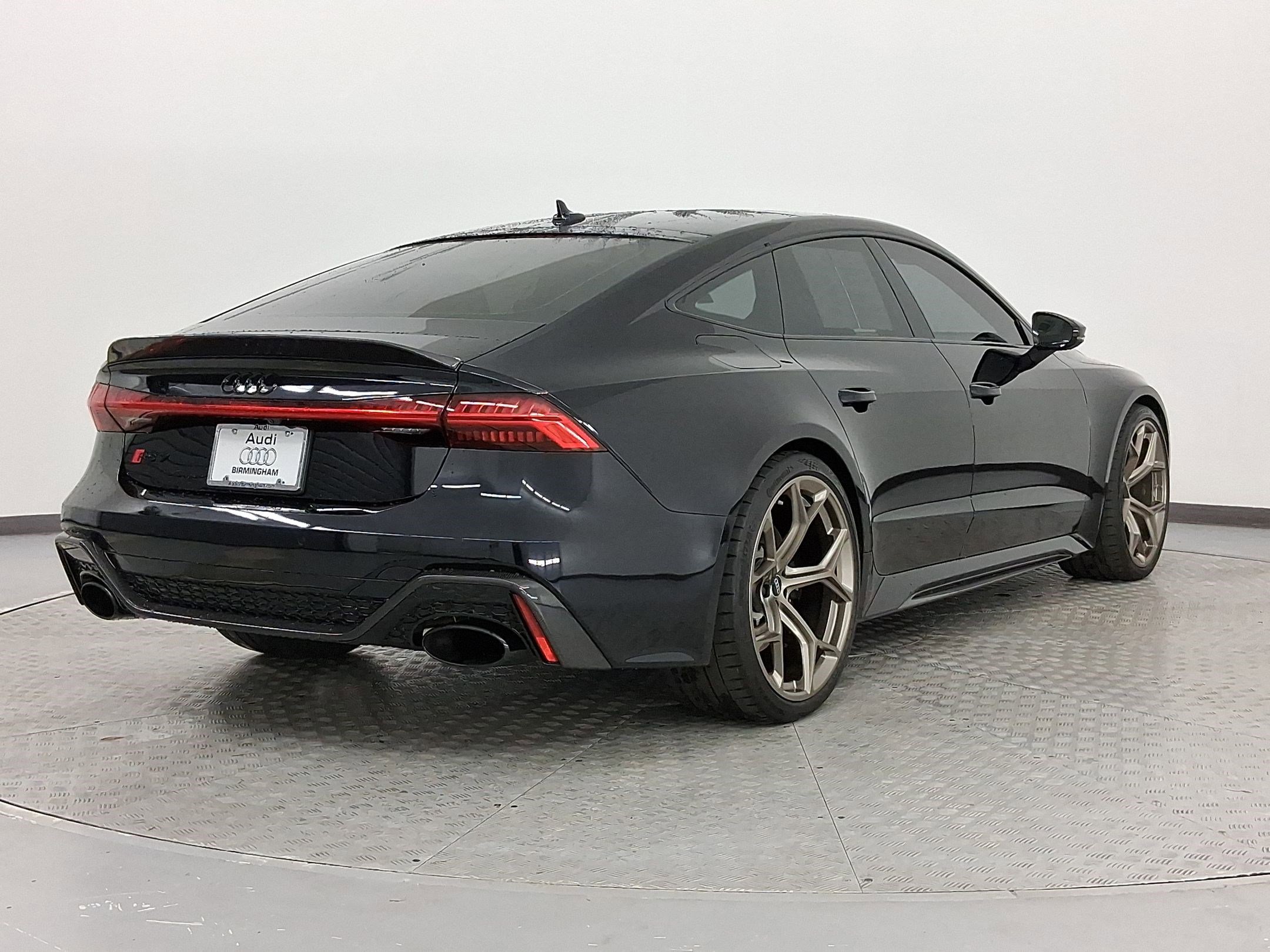 Used 2024 Audi RS 7 Performance w/ Bronze Edition image 9