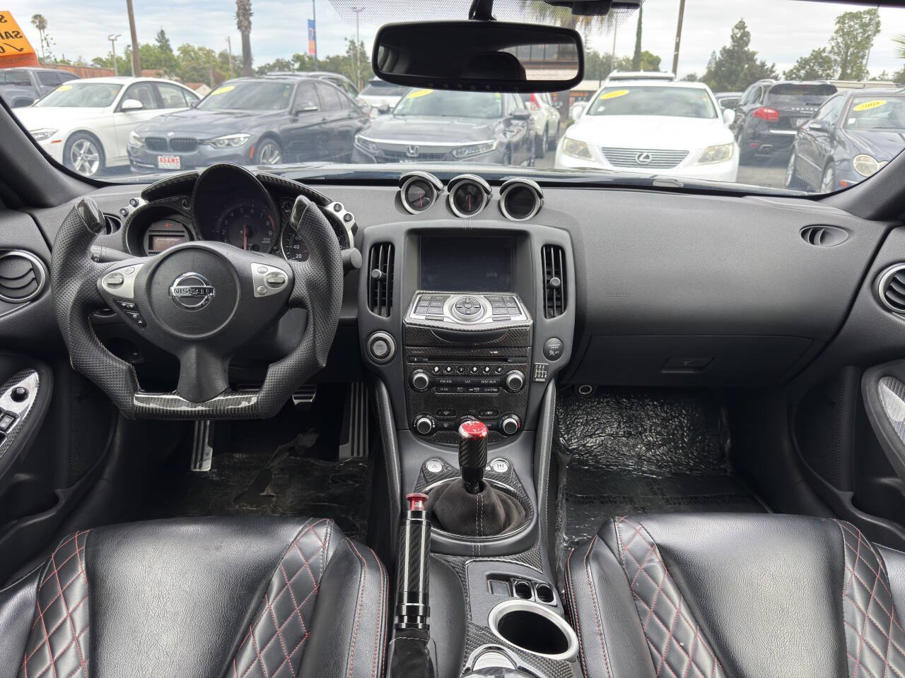Used 2014 Nissan 370Z Touring w/ Sport Package RWD image 13