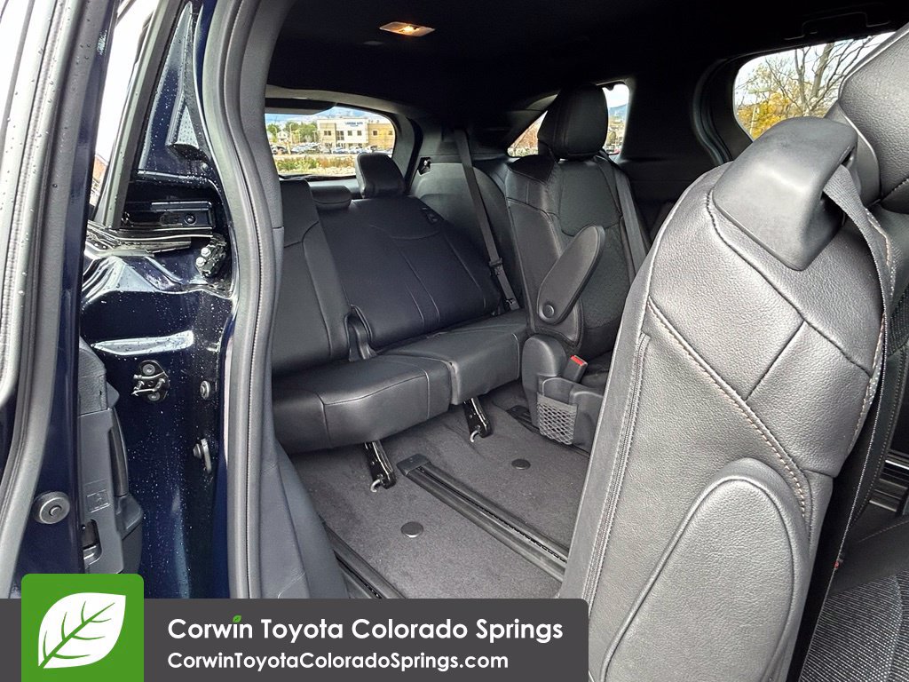 New 2026 Toyota Sienna Platinum AWD/4WD image 23