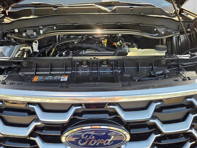 New 2026 Ford Explorer Platinum w/ LUX Leather Package image 17