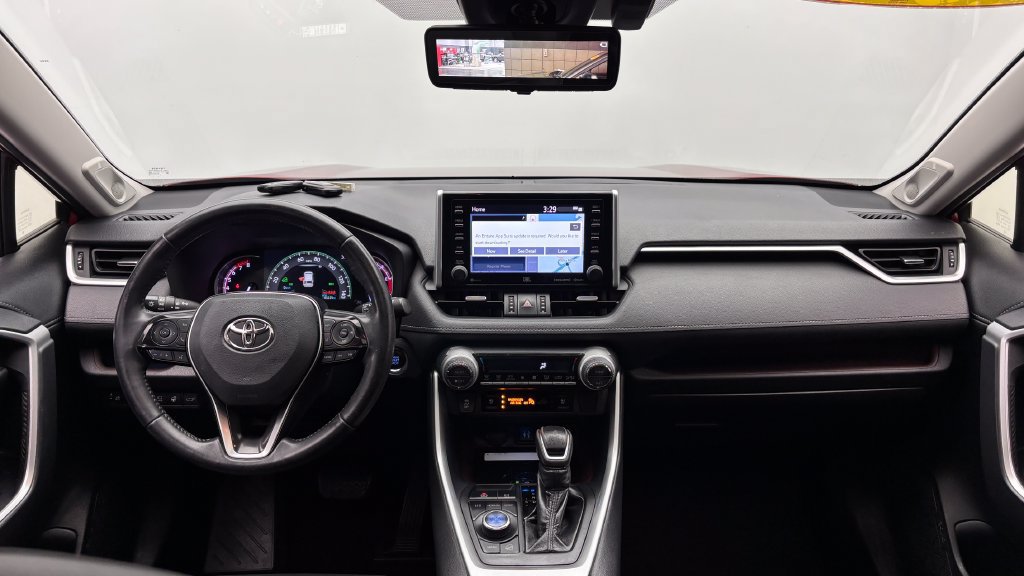 Used 2019 Toyota RAV4 Limited w/ Advanced Technology Package AWD/4WD image 30