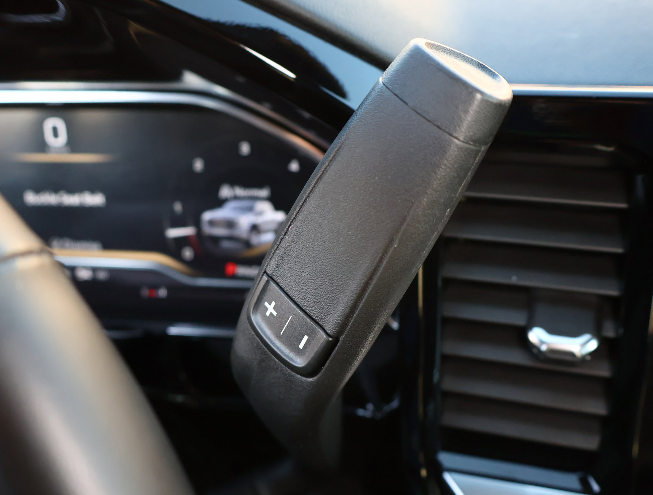 Used 2024 GMC Sierra 1500 Elevation image 16