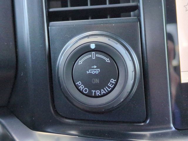 New 2026 Ford F250 King Ranch w/ Chrome Package image 32