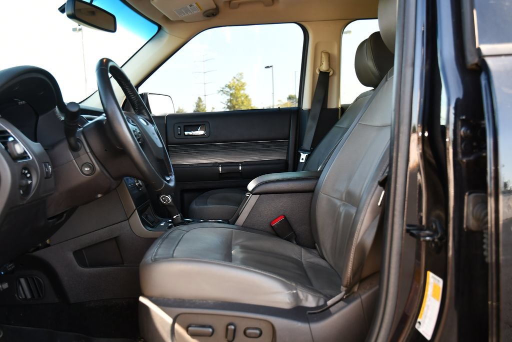 Used 2019 Ford Flex SEL w/ Equipment Group 202A FWD image 15