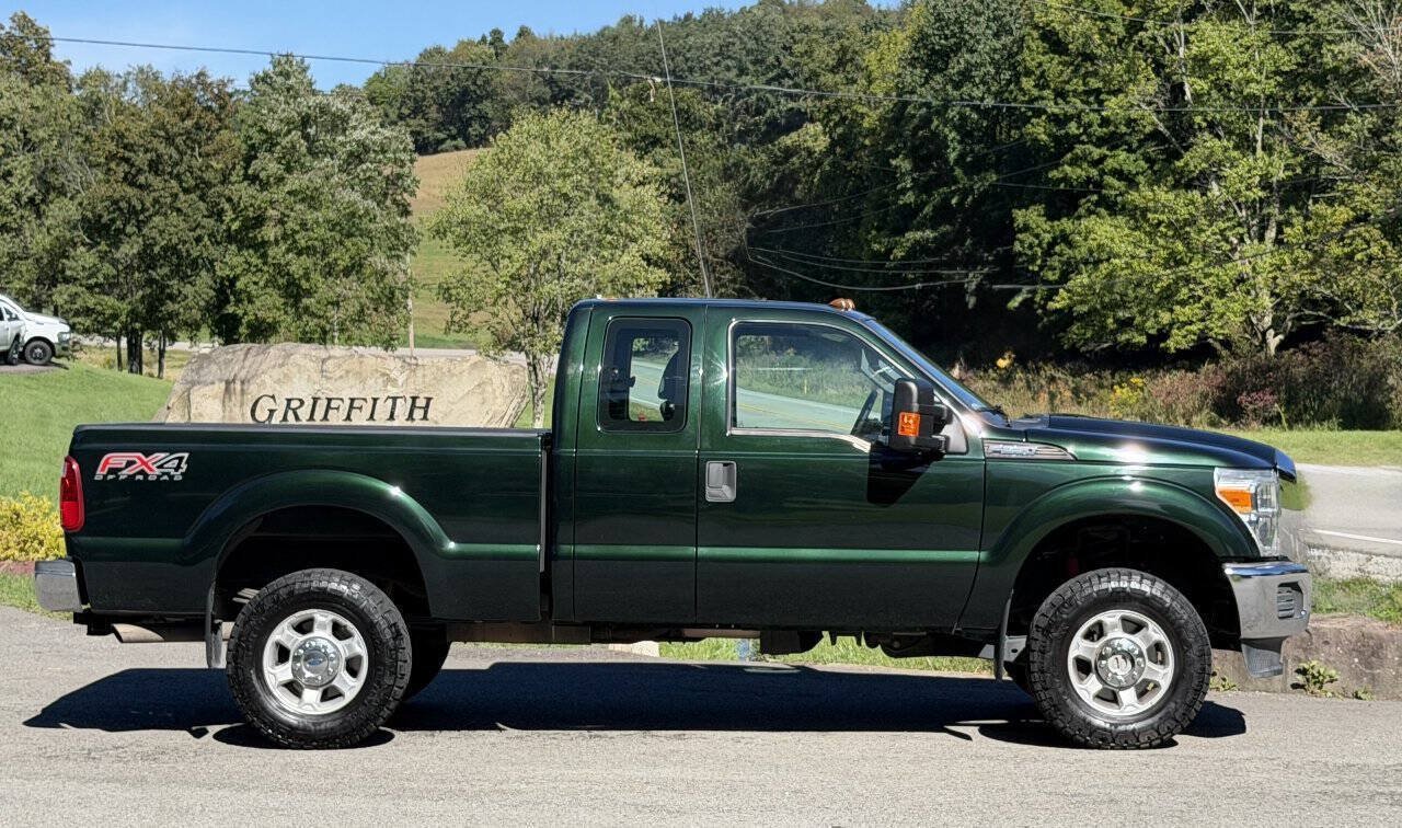 Used 2016 Ford F250 XL w/ XL Appearance Package AWD/4WD image 4