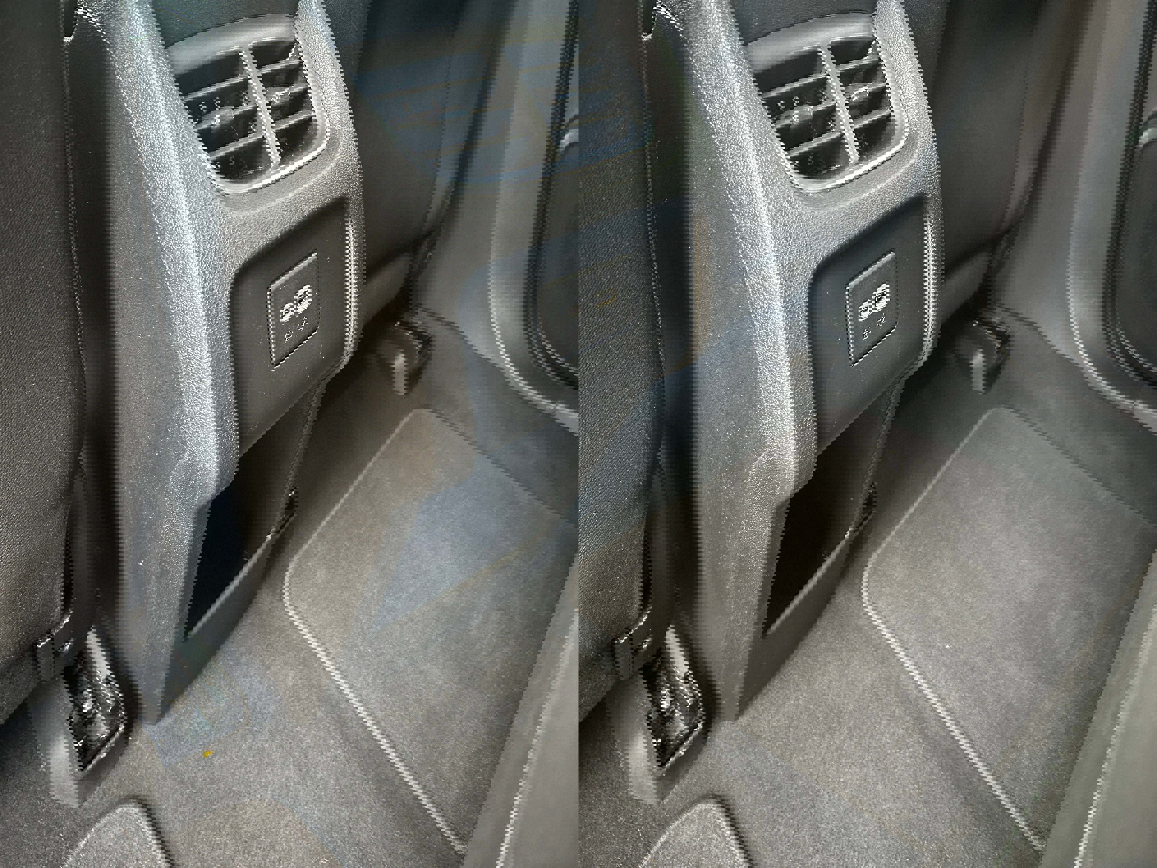 Used 2025 Chevrolet Blazer LT image 29