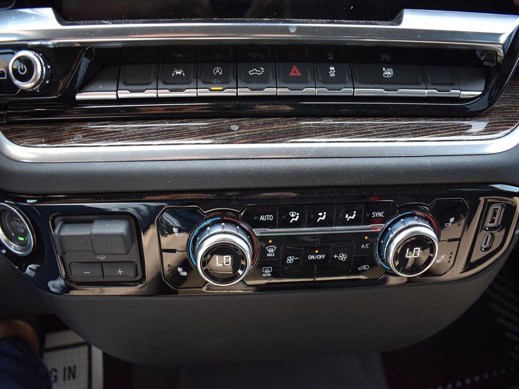 New 2025 GMC Sierra 1500 SLE image 16