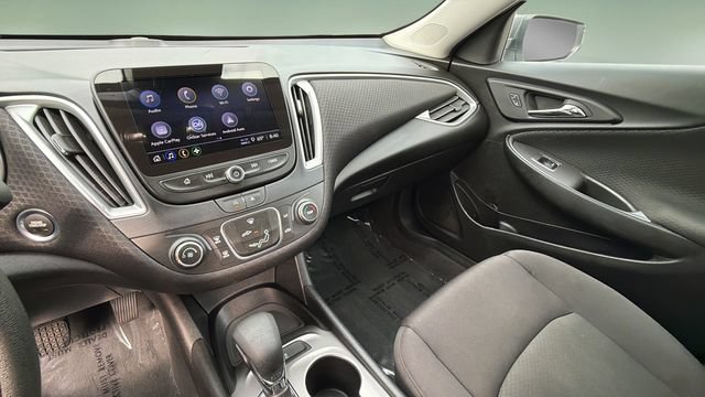 Used 2024 Chevrolet Malibu LS FWD image 24
