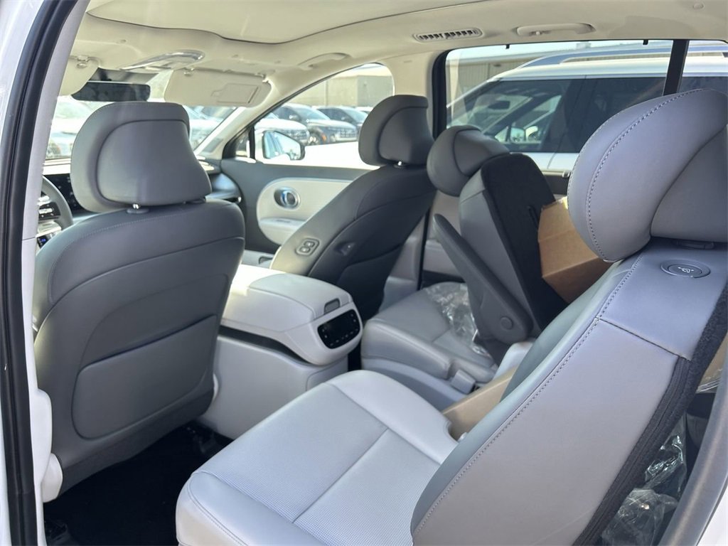 New 2026 Hyundai Ioniq 9 Limited image 19