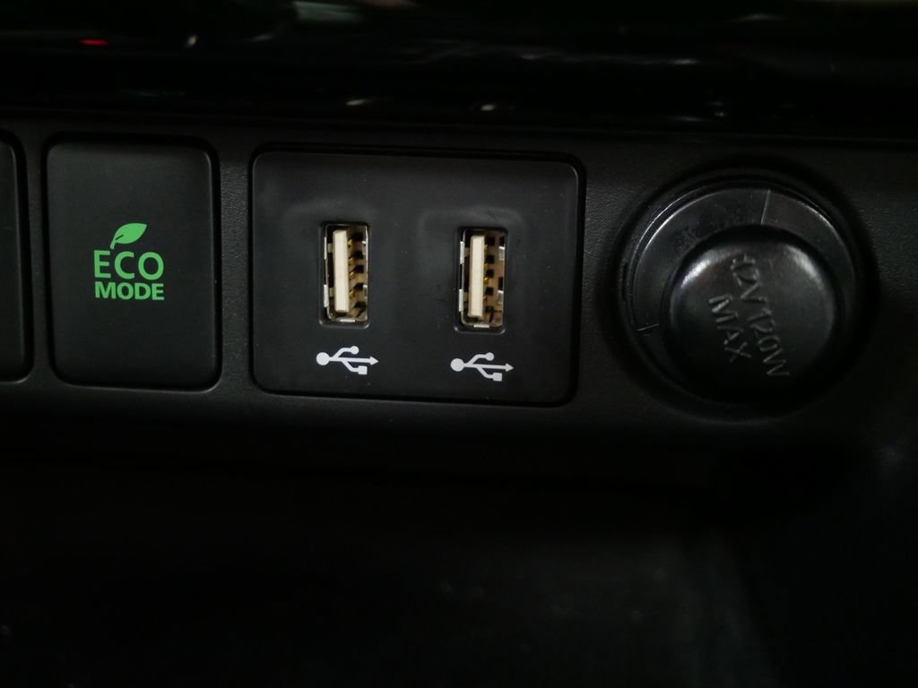 Used 2023 Mitsubishi Eclipse Cross LE AWD/4WD image 32
