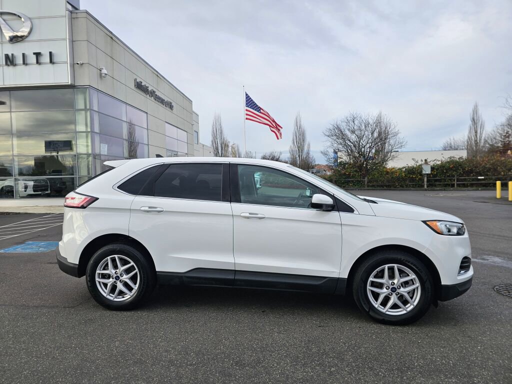Used 2022 Ford Edge SEL image 8