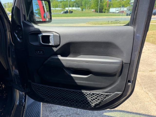 Used 2021 Jeep Gladiator Overland w/ Popular Equipment Package image 30