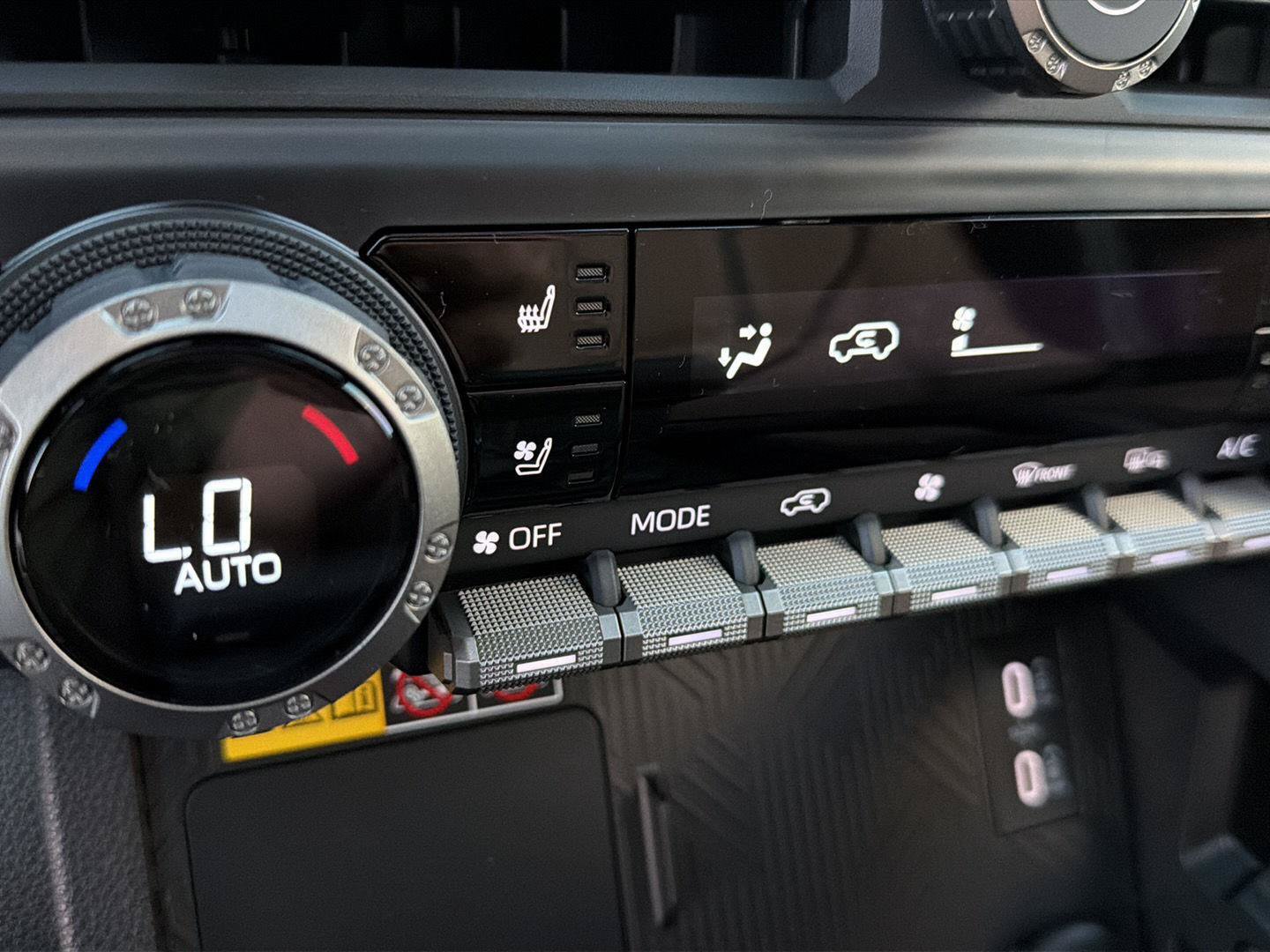 New 2026 Toyota 4Runner Limited AWD/4WD image 28