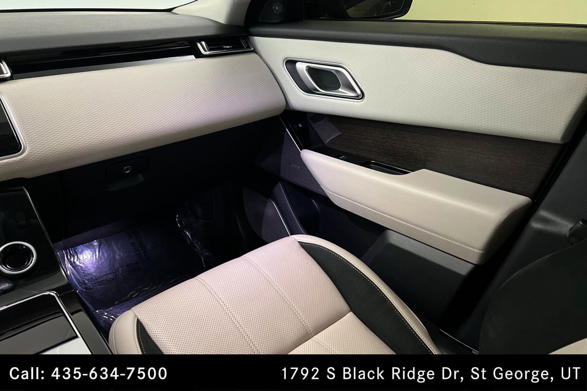 Used 2020 Land Rover Range Rover Velar R-Dynamic S image 10