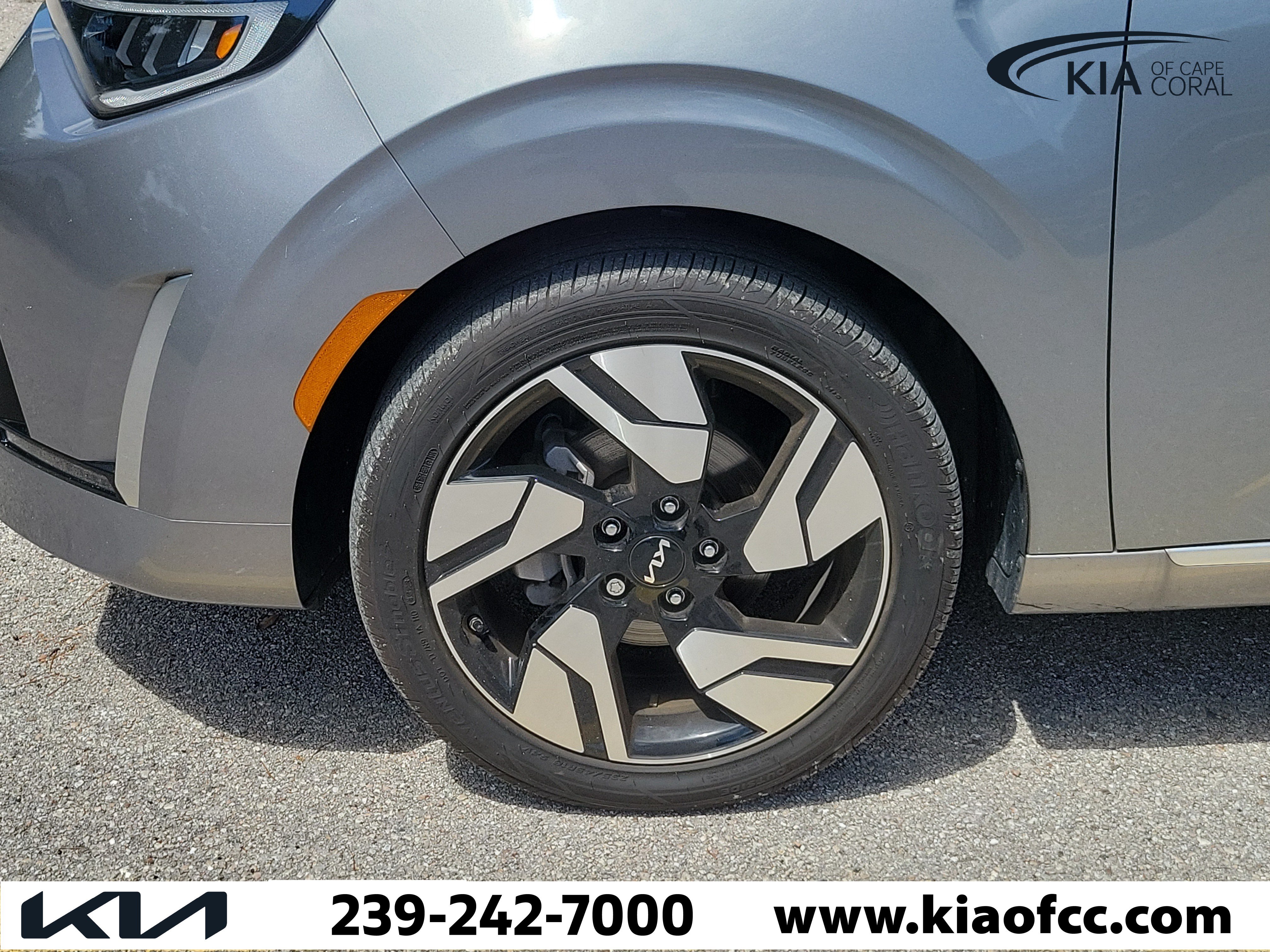 Certified 2024 Kia Soul GT-Line w/ GT-Line Technology Package FWD image 5