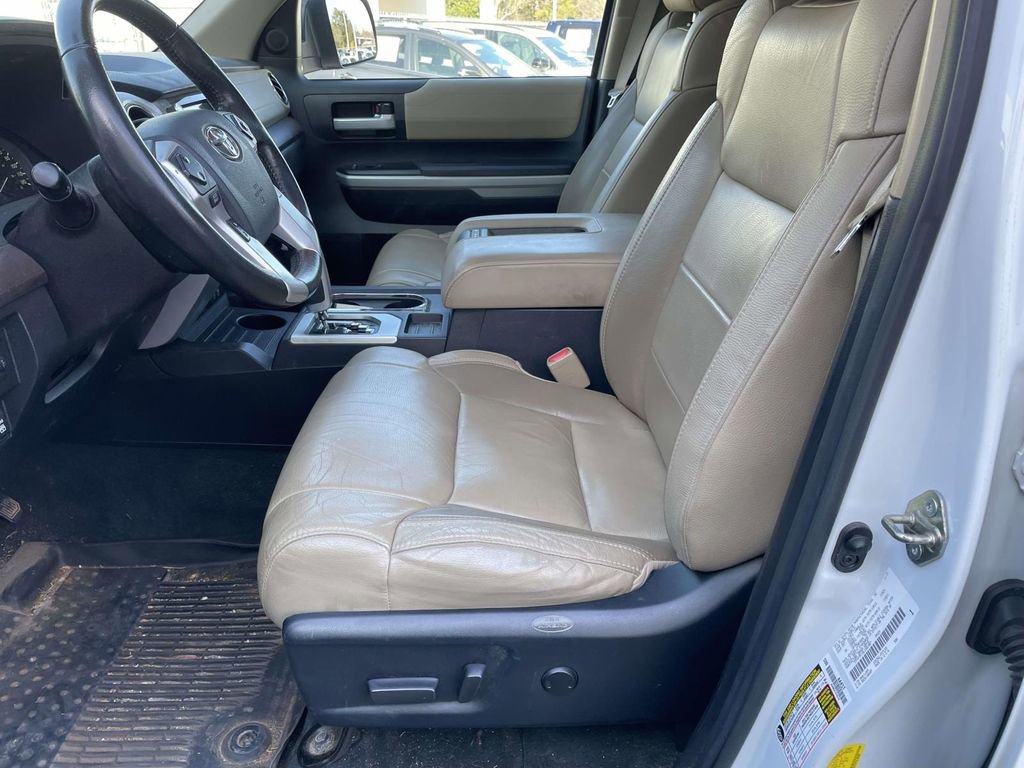 Used 2020 Toyota Tundra Limited w/ Limited Premium Package image 28