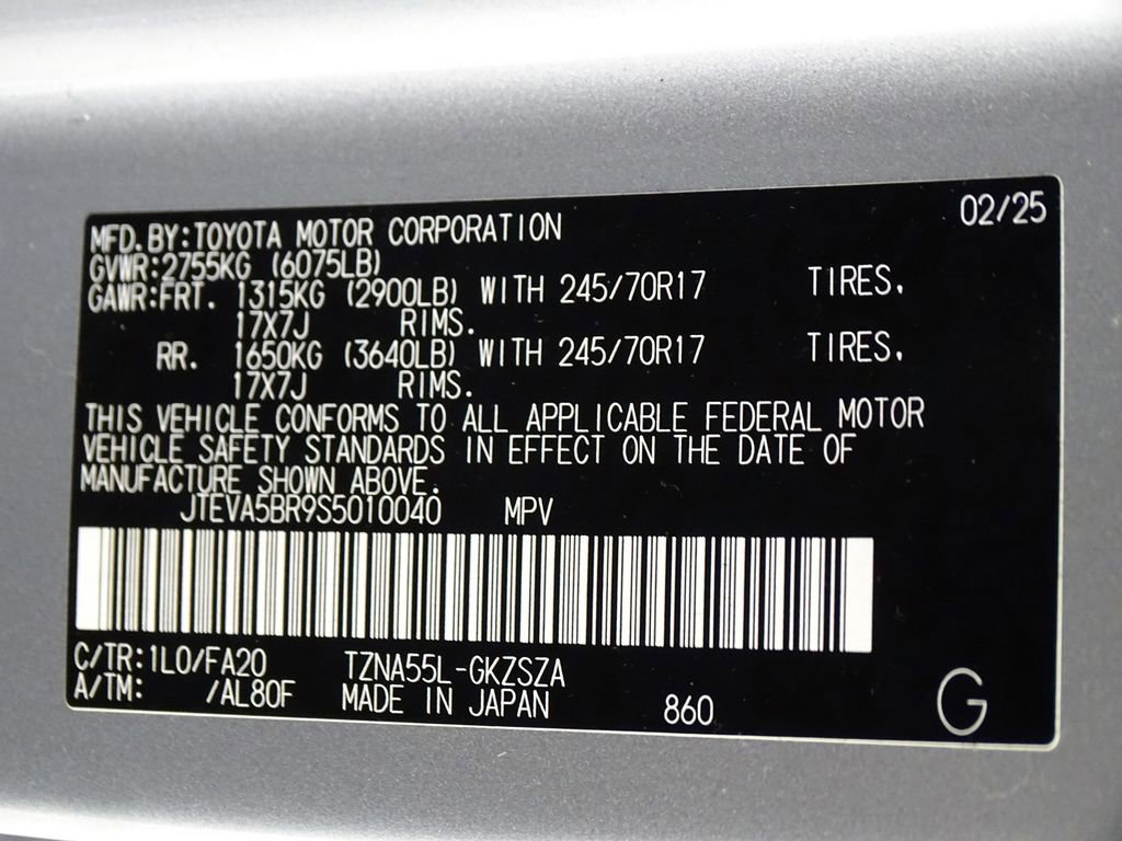 Used 2025 Toyota 4Runner SR5 image 14