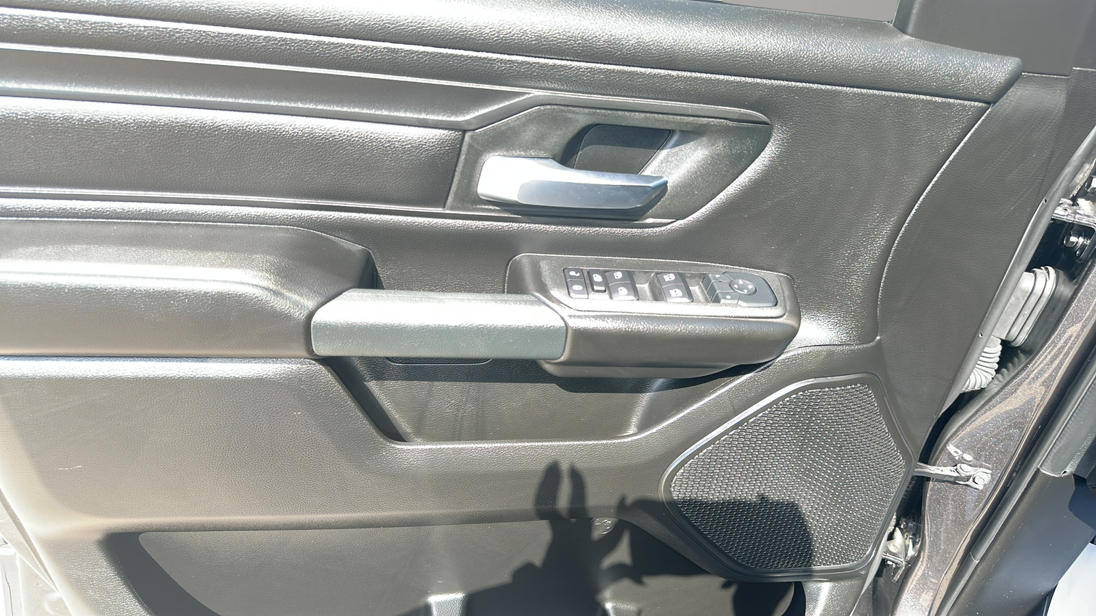 Used 2025 RAM 1500 Warlock AWD/4WD image 18