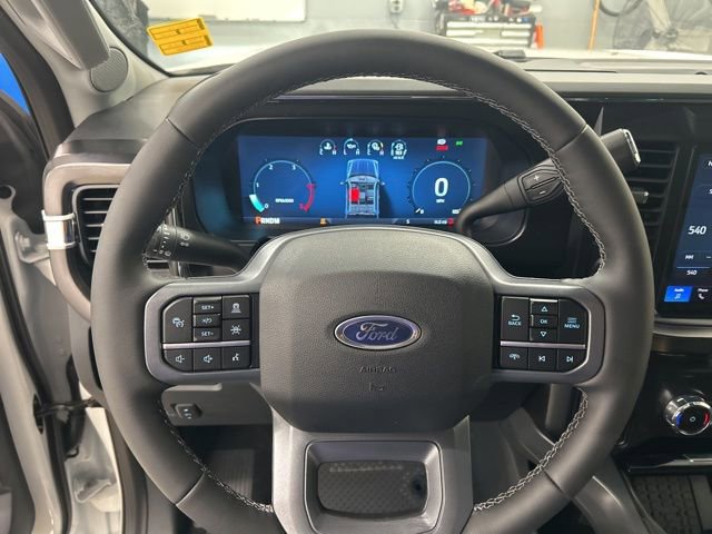 New 2026 Ford F350 Lariat w/ Lariat Premium Package image 10