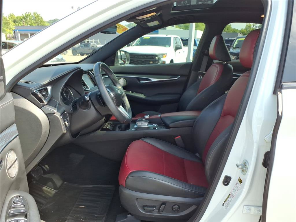 Used 2023 INFINITI QX50 Sport AWD/4WD image 11
