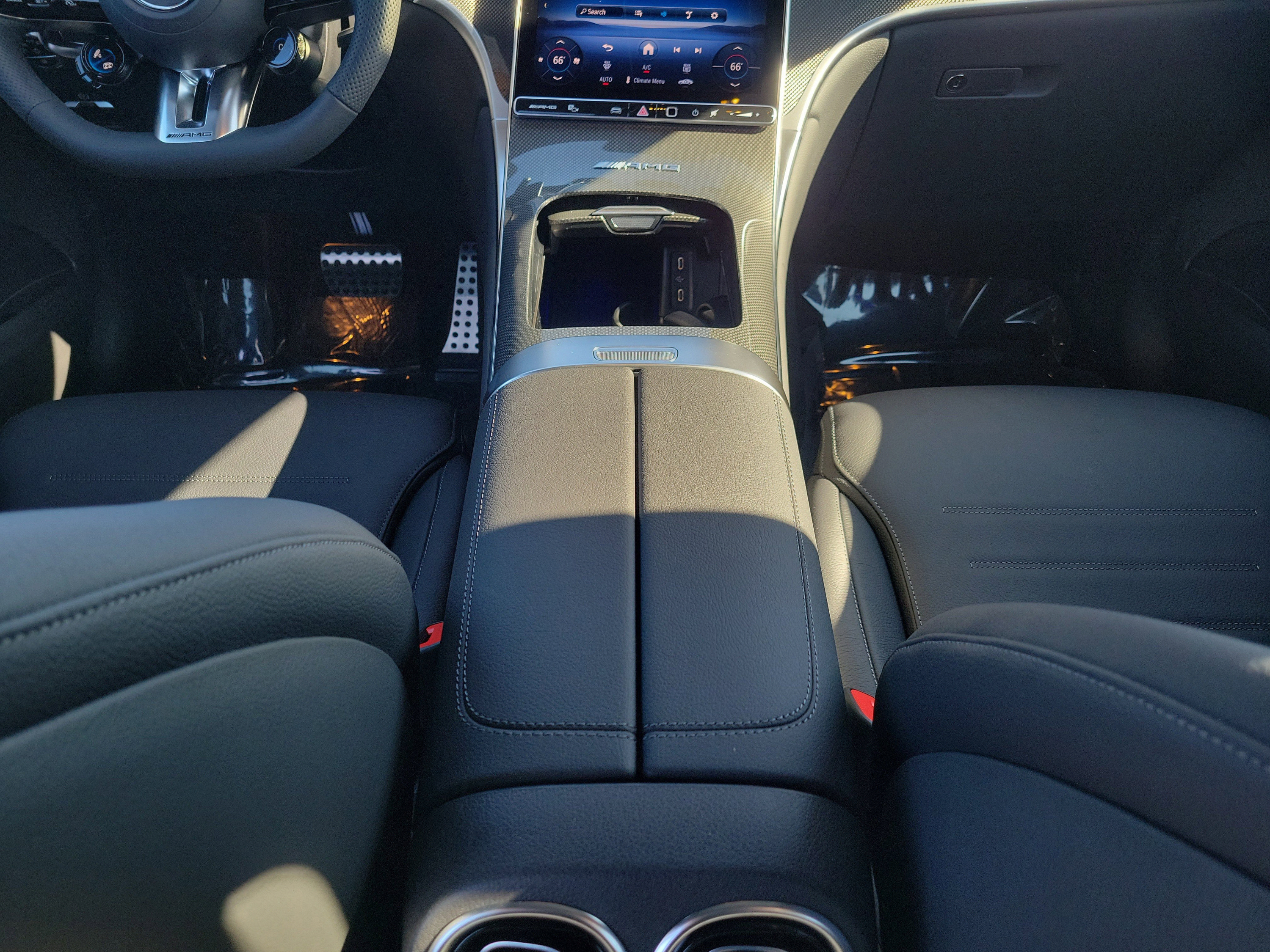 Used 2026 Mercedes-Benz GLC 43 AMG 4MATIC image 7