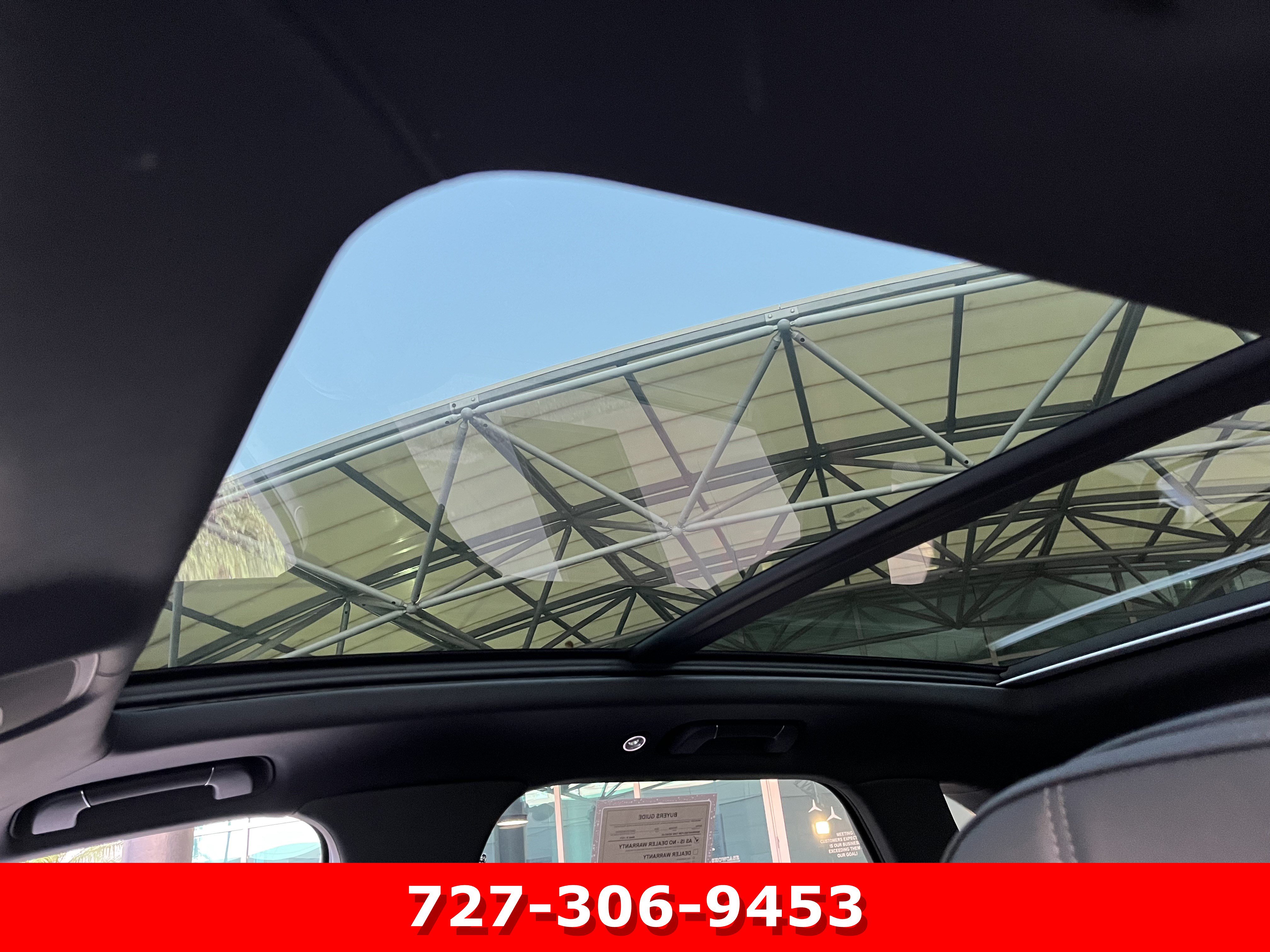 Used 2024 Bentley Bentayga AWD/4WD image 5