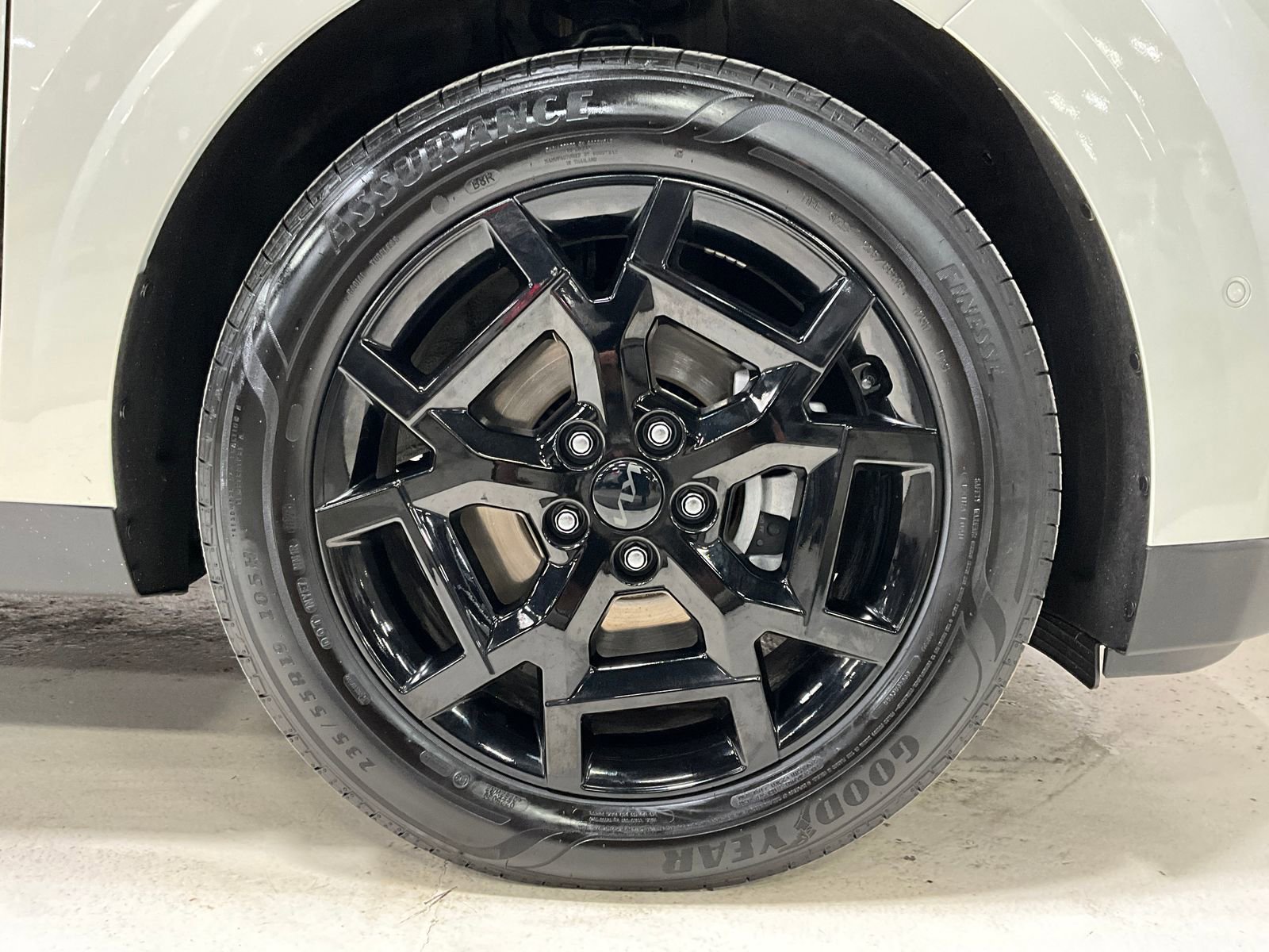 Used 2026 Kia Carnival SX Prestige image 11