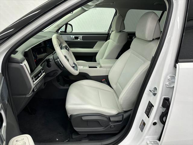 New 2026 Hyundai Santa Fe SE FWD image 9