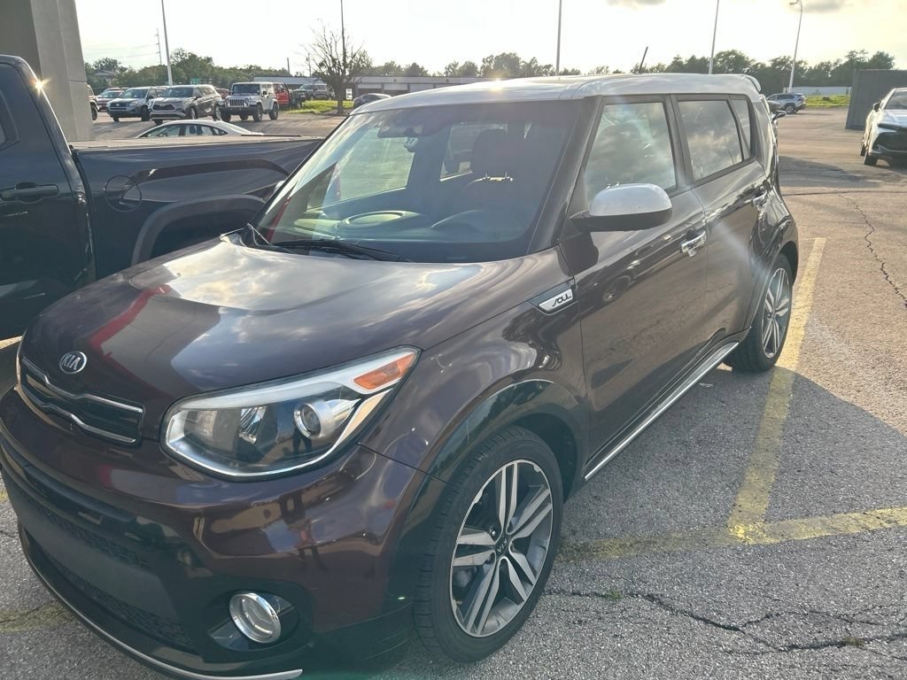 Used 2017 Kia Soul + w/ Option Group 041 FWD image 2