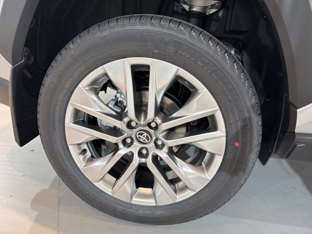 New 2025 Toyota RAV4 XLE Premium image 15