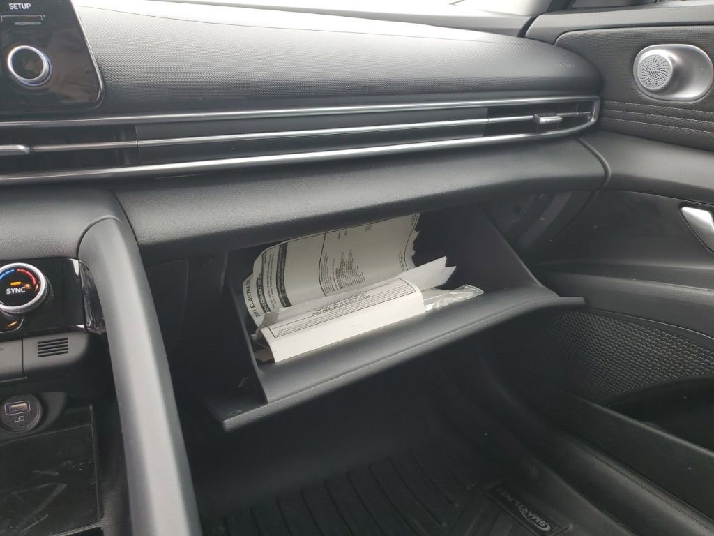 Used 2021 Hyundai Elantra SEL w/ Convenience Package image 22